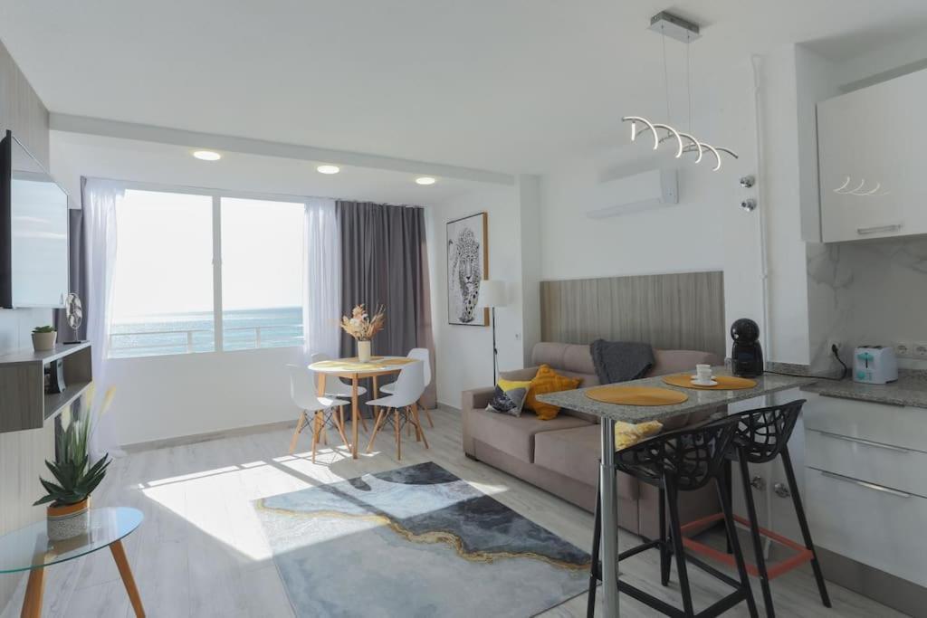 Apartamentos De Benidorm, Playa Poniente, Espana Exteriör bild
